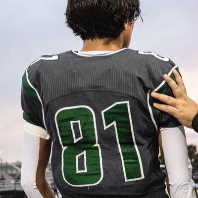 JulianH68908795's profile picture. Venice High School C/o 28  | 6’0 170| Wr/TE