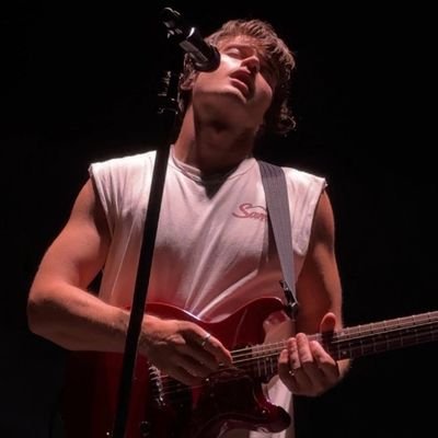@steddie_freak