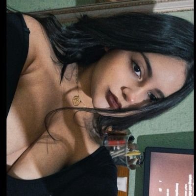 alie818's profile picture. se eu ofendi alguem eu quero dize q nao me importo