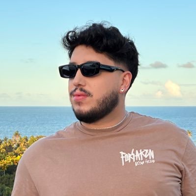 brunopinheiro_l's profile picture. Gaúcho • editor • fotógrafo • @SCInternacional • cinema • futebol •