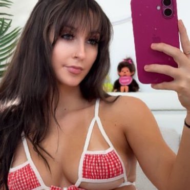 NO_THING0's profile picture. your fav girl ;) female escort don’t dm me if you not ready!$$$