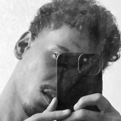 thereal_hndrx's profile picture. تحوو كاملين