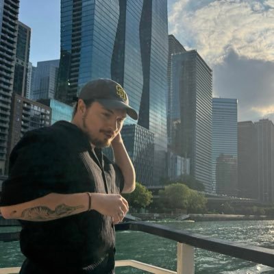 thesolidocean's profile picture. "Invincible" out now everywhere 🎵 10.17.25