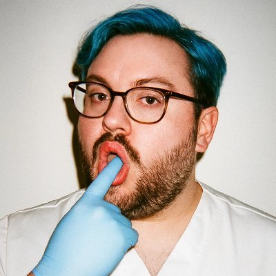wardotgov's profile picture. 
