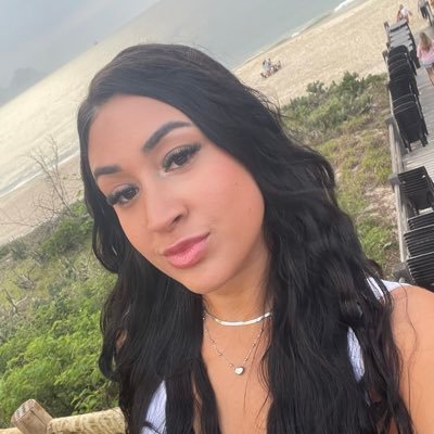 Dayysilvaa_'s profile picture. 