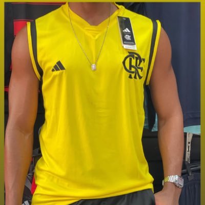 mlkdottt18's profile picture. ativo dotado 20cm🍆🇧🇷/ Instagram: https://t.co/rooSMgxDOW
