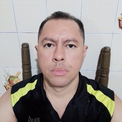 Alejandro17_12's profile picture. I'm working in search of Freedom. 
Engineer in Refining and Petrochemical Processes 🧪🛢⛽
Cheff 👨🏻
Soon 🔜 Master of Project Management in Engineering📊📑💰