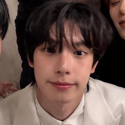 leeh9ns's profile picture.