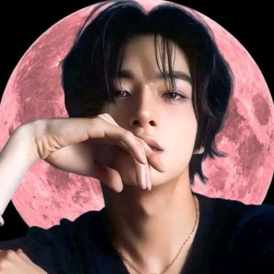 vocaldusk's profile picture. inspired by enhypen