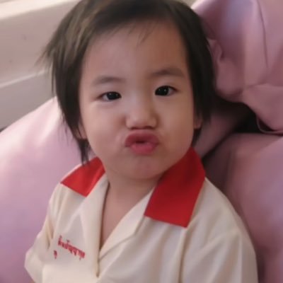 paigabln's profile picture. 