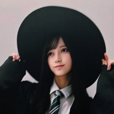 tere_surprise's profile picture. 