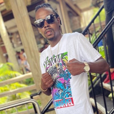 peso19210102's profile picture. I’m me that’s it