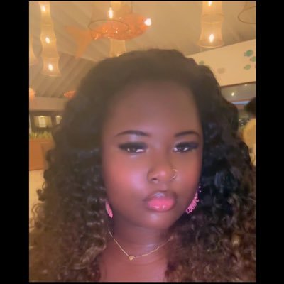 xoxo_ariee's profile picture. 🩺.single.//L e s b i a n🏳️‍🌈.R.i.p Daddy I love you❤️🕊