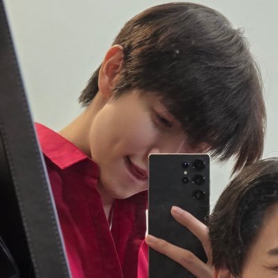 nalynchy's profile picture. จริงๆก็ติ่งเยอะอยู่ เป็นสาววายย ☺️💕 6CODE.