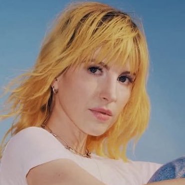 pene11ope's profile picture. just a ✨(fan)girl ✨ obsessed with too many things