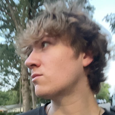 matt_kolm's profile picture. @unc finance, building influencer to fan connections, 19