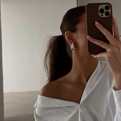 ceciliaMarketer's profile picture. ✨ Marketing de afiliados 💸 Multiplicá tus ingresos online 🌎 Desde todo el mundo 🚀 Te ayudo a cambiar tu estilo de vida revendiendo productos digitales