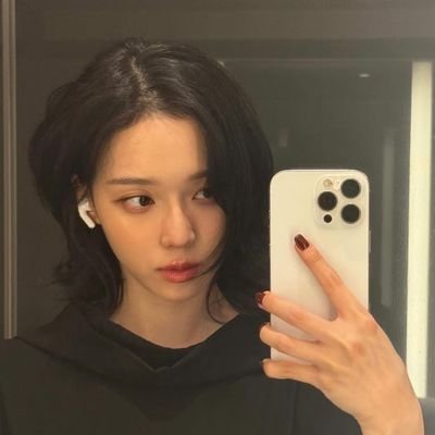 winseult's profile picture. artms aespa meovv njz • ggs