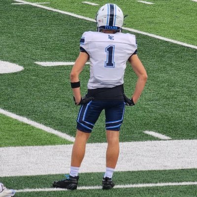 Emmettt_4's profile picture. Football🏈 basketball🏀 Lewis central high school class of 27 email- emmettbrunow@yahoo.com 5’4 125 (WR,DB) https://t.co/P5vNBbgynv