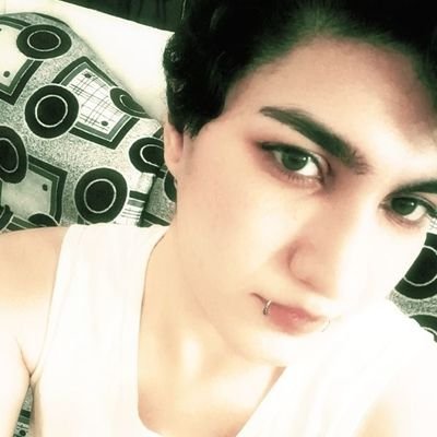 2002Negin47567's profile picture. Nowhere is safe, not even my own arms. 🏳️‍🌈 intp