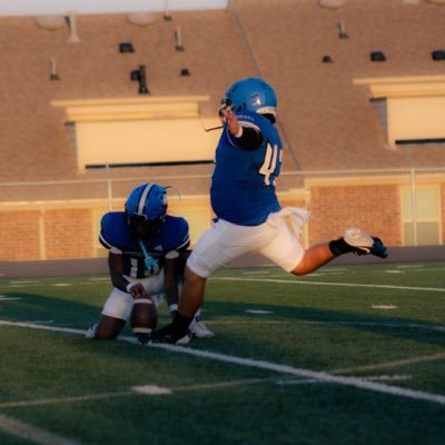 Temo16Guerrero's profile picture. 5’6 205 |Class of ‘28 K| Max Squat:435| 40 time: 5.2| 5A North mesquite High |469-732-8361| 2 sport athlete| Looking to be coached at the next level.