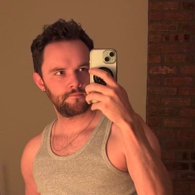 _ianb_'s profile picture. 