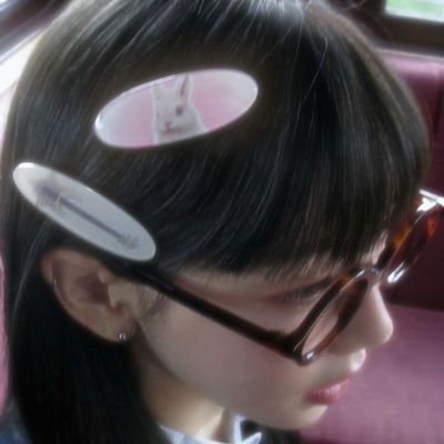 poetthetics's profile picture. I'll protect my heart no matter where I go.