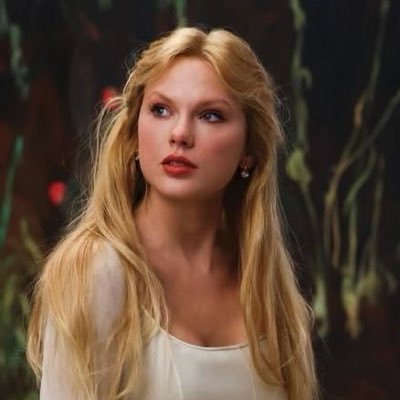 cardiganclassic's profile picture. i just really love Taylor Swift 🪲 || -19- —— 🧡 —— swiftie since 2006🦋 - ifb ~ #1 cardigan and Christmas Tree Farm stan
