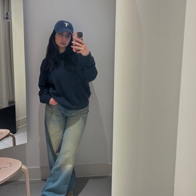 Kanakin_Tatiana's profile picture. schwarze haare und eiskaffee und sonic fan