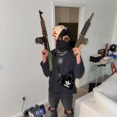 DiegoHdz0711's profile picture. 