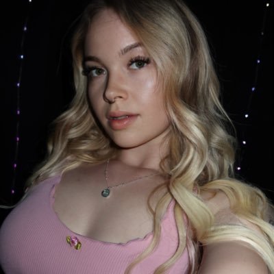 findomicon's profile picture. BRUTAL INTERNET BARBIE • digitally dangerous & financially fatal ↓click link for verification & tribute↓