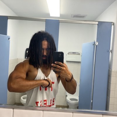 777Blest's profile picture. 💽YOU ARE NOT ALONE🖤out now‼️12.30.1994-05.04.2017👼🏽🕊️#mentalhealthawareness #MyBrothersKeeper