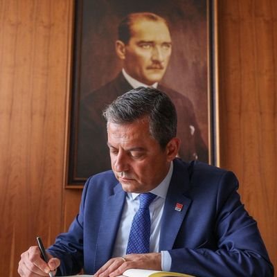 DoubleQuattro's profile picture. A decentralisoor powered from solar power.