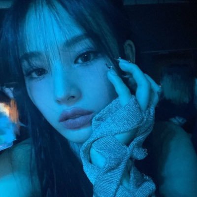 onlynmixx's profile picture. @NMIXX_official & @jiniyxxn