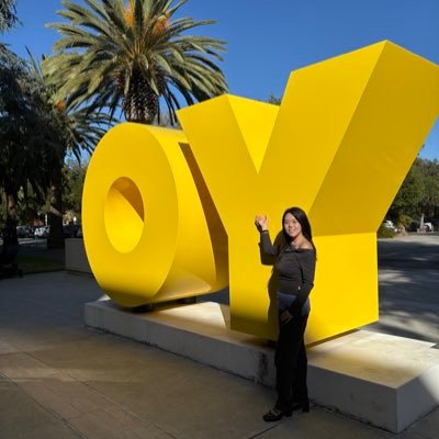 LuLu032000's profile picture. 