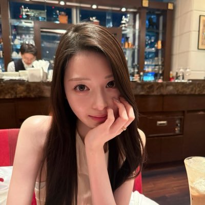 31nnonn's profile picture. 🌌