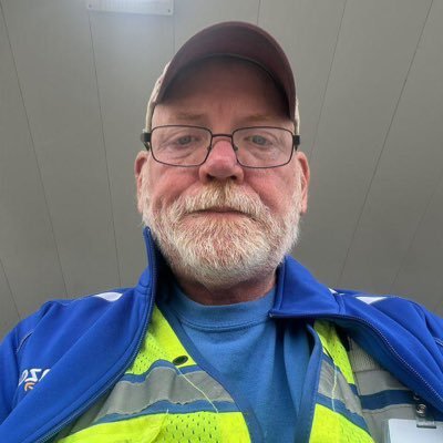 daddy27003_j's profile picture. sugar baby needed dm me on telegram https://t.co/j34SwWc4j1