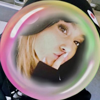 mycutegalaxy's profile picture. ❝three things cannot be long hidden: the sun, the moon and the truth❞ | lo último que se pierde en este juego es la fe | De este barco ɴᴀᴅɪᴇ se baja 21/25/50🐐
