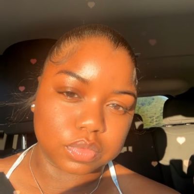 meshae38's profile picture. Dhamani 👩‍👧💗| #LLB #LLG #LLDx2 🕊🖤| NCAT ALUMNA 🥳🙏🏾