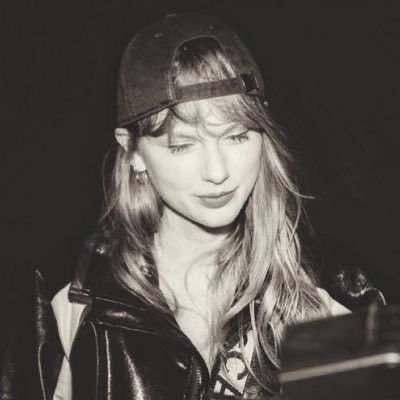 sptunacore's profile picture. give me back my girlhood, it was mine first