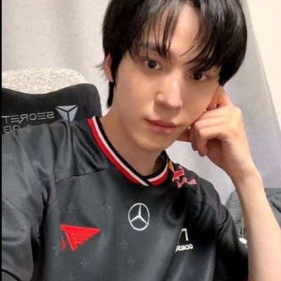 Sugis1234's profile picture. HI SOBREVIVIENTE! 💗🖕🏻