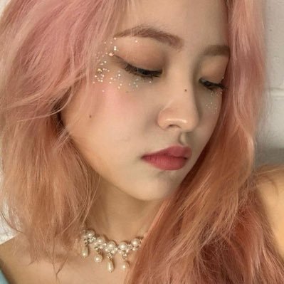 soulberrymilk's profile picture. shh… i am thinking about ‘‘#김예림’’ 💭 ﾟ₊