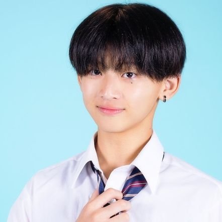 aotokick2012's profile picture. 中1/13歳 ジュニアモデル 

※親管理　DM返せませんhttps://t.co/TGCpJ4ARLR