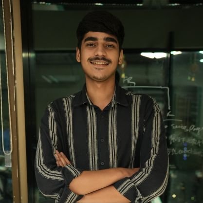 mah52916's profile picture. Product Designer l Framer Developer