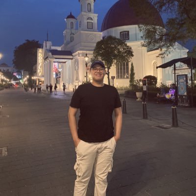 rujakg0reng's profile picture. let's find out, shall we?