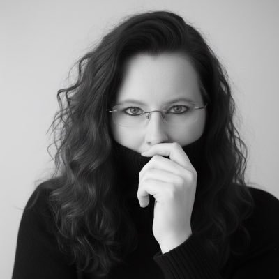 Moehlein1's profile picture. Team Valor / Costume Collector/ Shiny and Perfect Collector / No Map /Love the unusual ones / Playing since 2016 / My ❤️ @CryptoZapdos