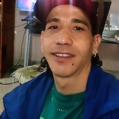 ZeTaKy's profile picture. #PactoHistórico 🧡💙❤️💚💜
Amo a mi madre, mis hermanos, mi perra y mis sobrinos.
 #RedProgresista