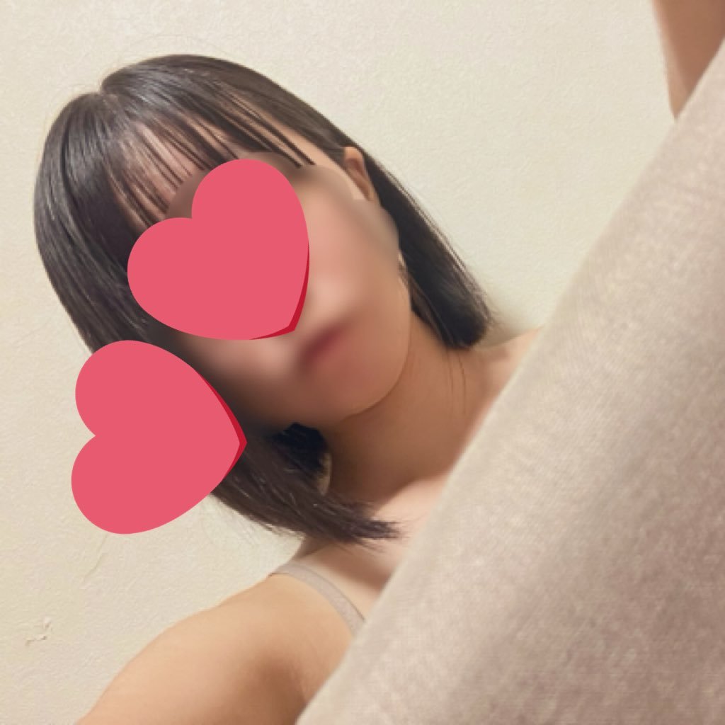 ayumi125_620's profile picture. 20 years old 年上彼氏と別れ人生迷走JD⚠️ 行為の動画をリポストする人は絶対通しません（地雷）