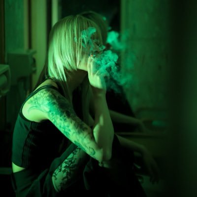 curl_chan_'s profile picture. 普段はインスタに生息している被写体です。 タトゥーと猫が好きです。 写真垢フォロバします。