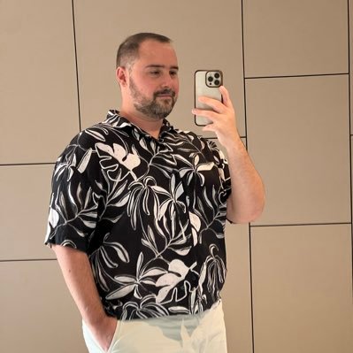 pedro_shiny's profile picture. Gaymer switch et PC 🎮 Pokémon Master 🇫🇷 🏳️‍🌈 DM ouvert